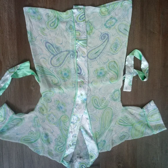 Wrap Robe - Picture 3 of 4